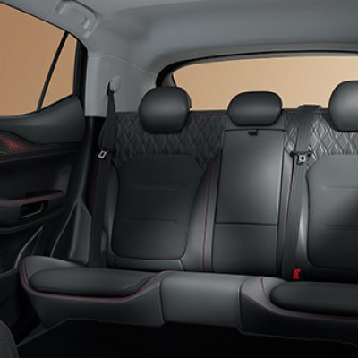 2 filas de asientos y 5 asientos disponibles_334x498